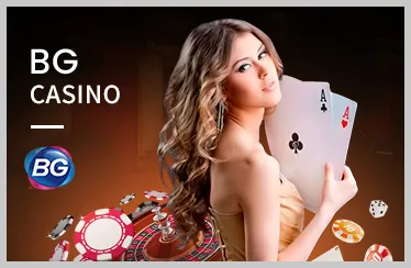 Hình ảnh bàn chơi Blackjack với người chia bài thật trong sòng bạc trực tuyến